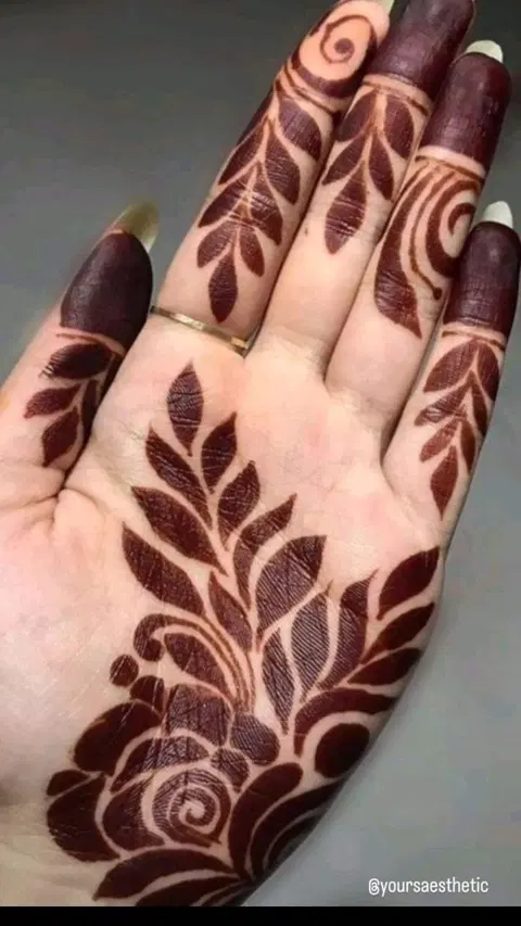 simple bel front hand mehndi design