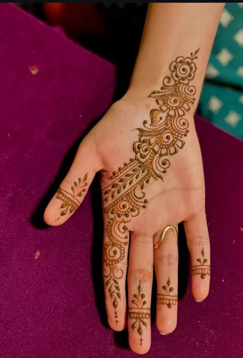 arabic indian bel front hand mehndi design