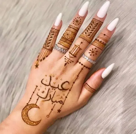 arabic simple moon back hand mehndi design