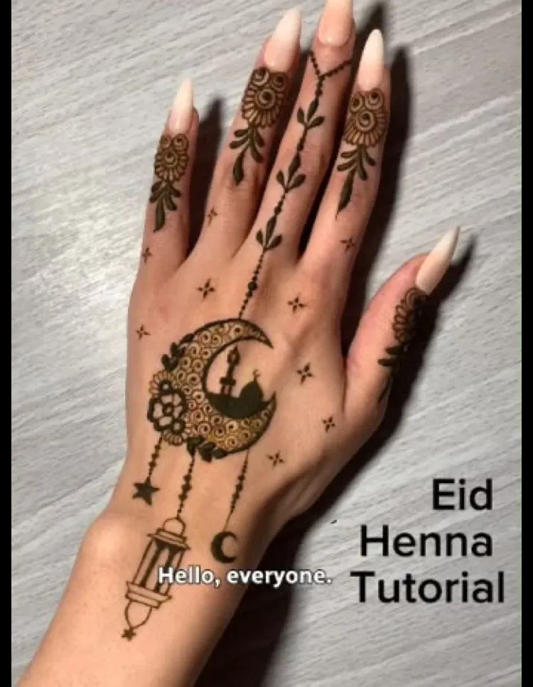 Arabic Simple Front Hand Mehndi Design with Moon for Eid (2)