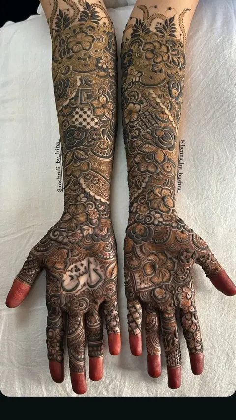 arabic bridal figure foot mehndi design