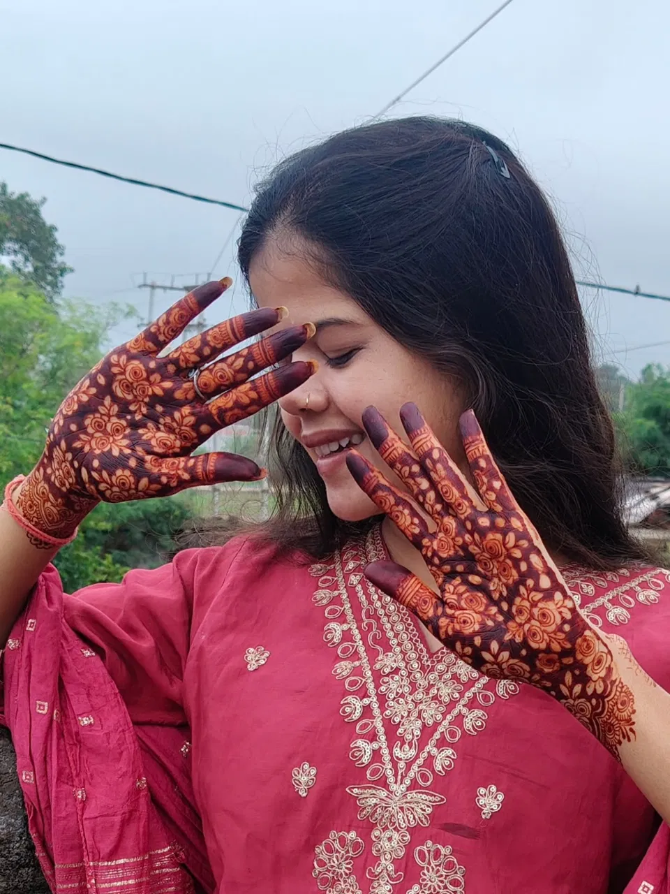 Aesthetic Front Hand Mehndi Design