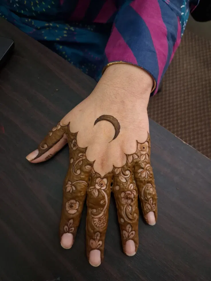 Indian Simple Back Hand Mehndi Design with Moon (2)