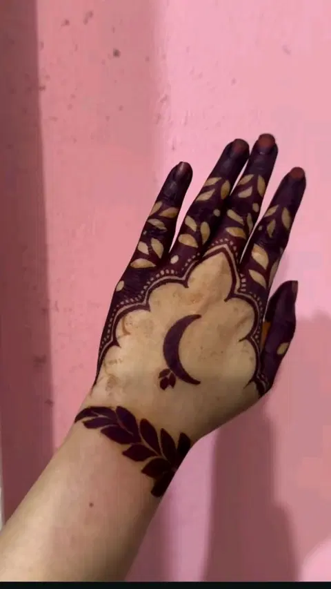 arabic simple flower back hand mehndi design