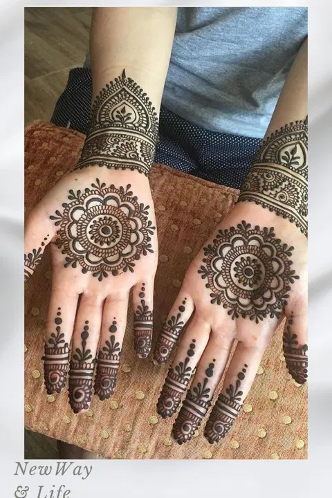 simple stylish circle front hand mehndi design