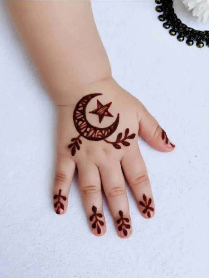 Arabic Simple Finger Mehndi Design with Moon for Diwali