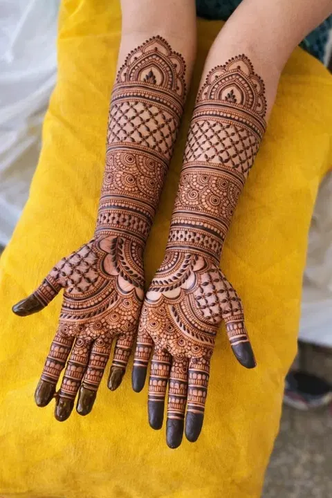 bridal indian front hand mehndi design