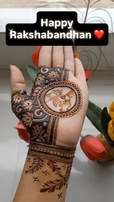 indian simple circle front hand mehndi design