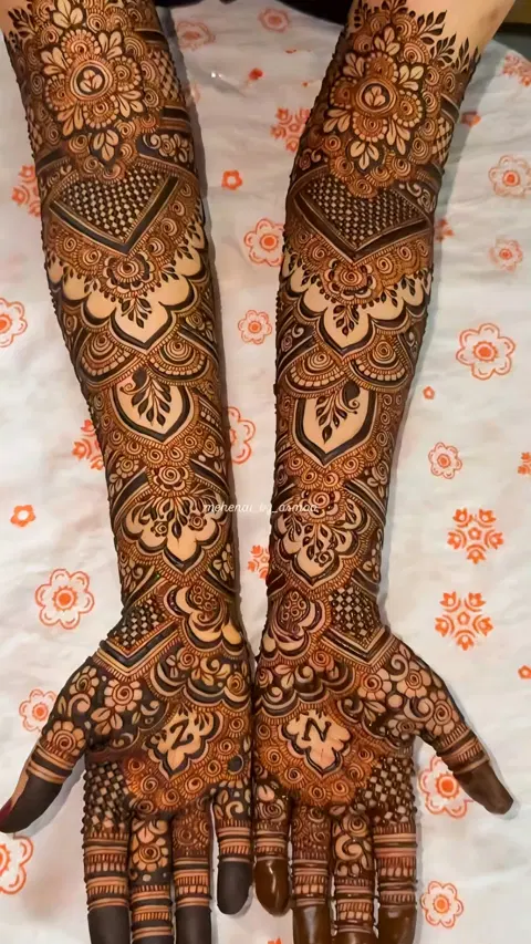 bridal stylish heart arm mehndi design