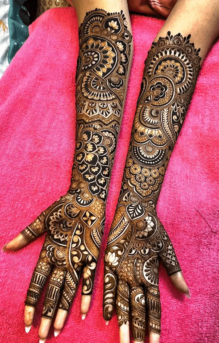 Bridal Indian Arm Mehndi Design with Figures for Karwa Chauth