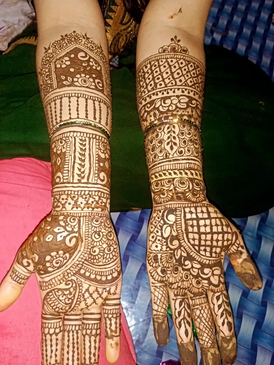 Full Hand Mehndi Design with Figures (2)