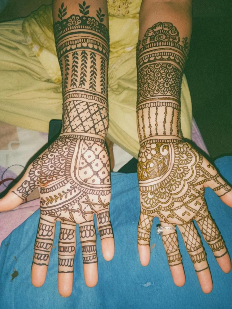 Front Hand Mehndi Design