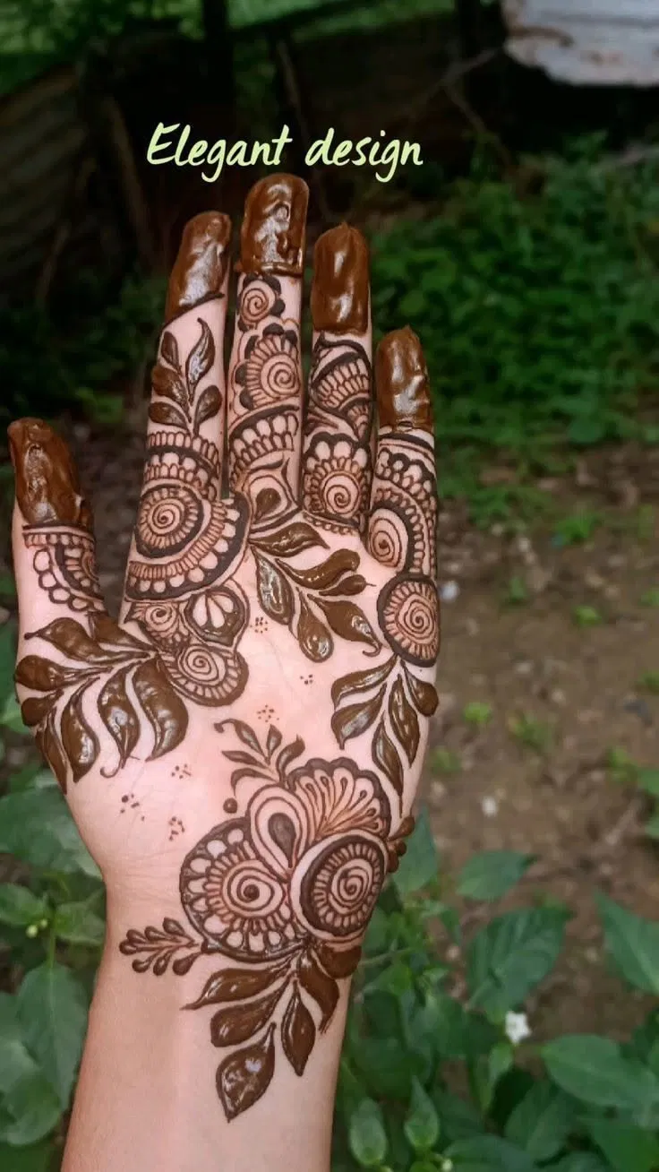 Arabic Bridal Front Hand Mehndi Design with Gol Tikki (2)