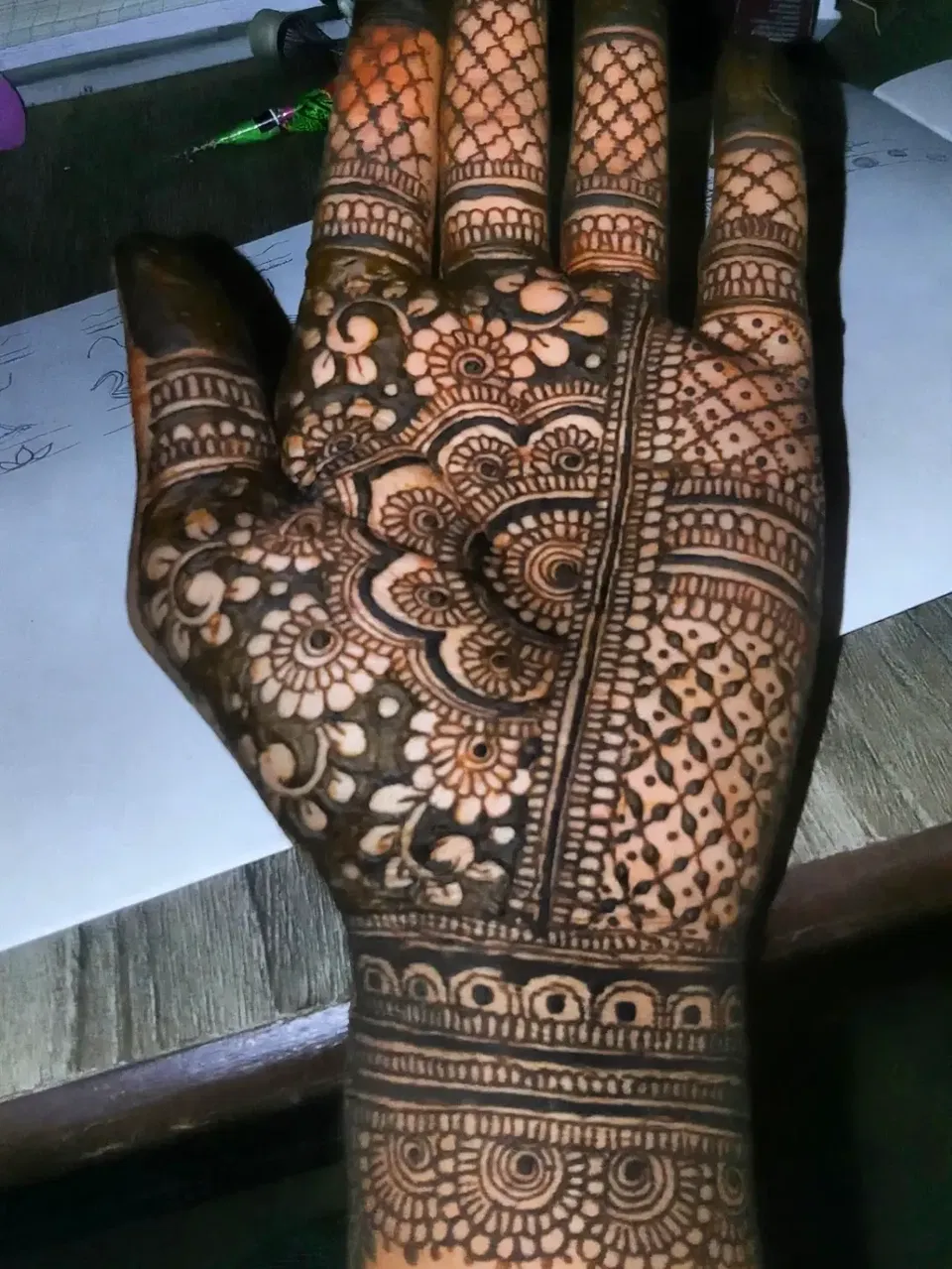 Heavy Mehndi Design