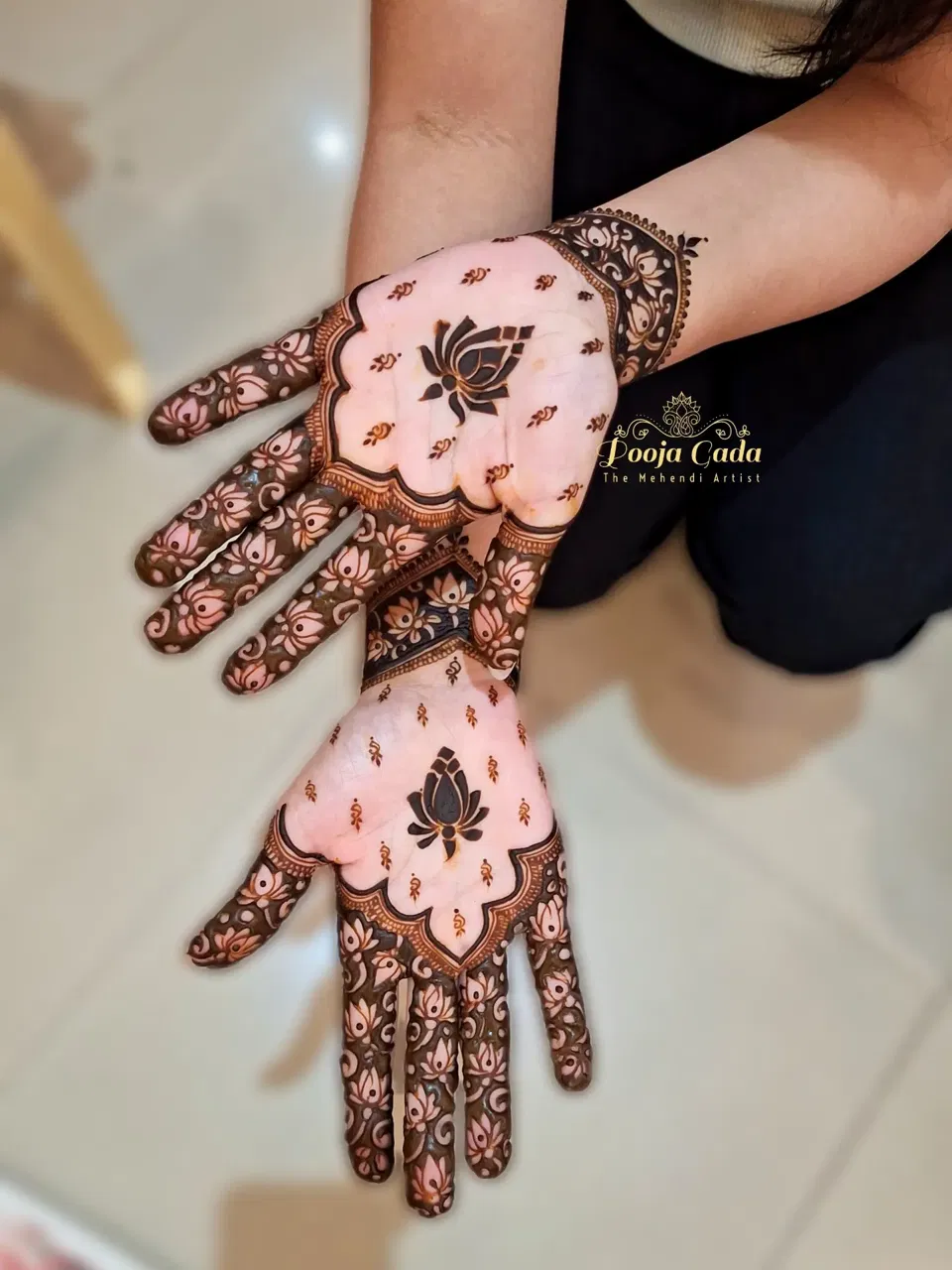Aesthetic Bridal Front Hand Mehndi Design with Lotus