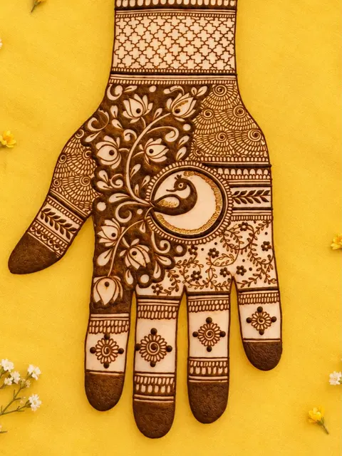 moon mehndi design