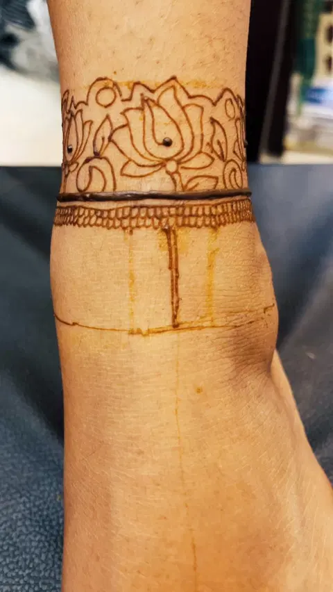 foot mehndi design