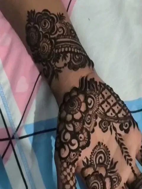 Full Hand Mehndi Design