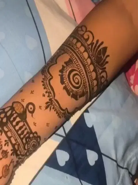 aesthetic bridal full hand mehndi design