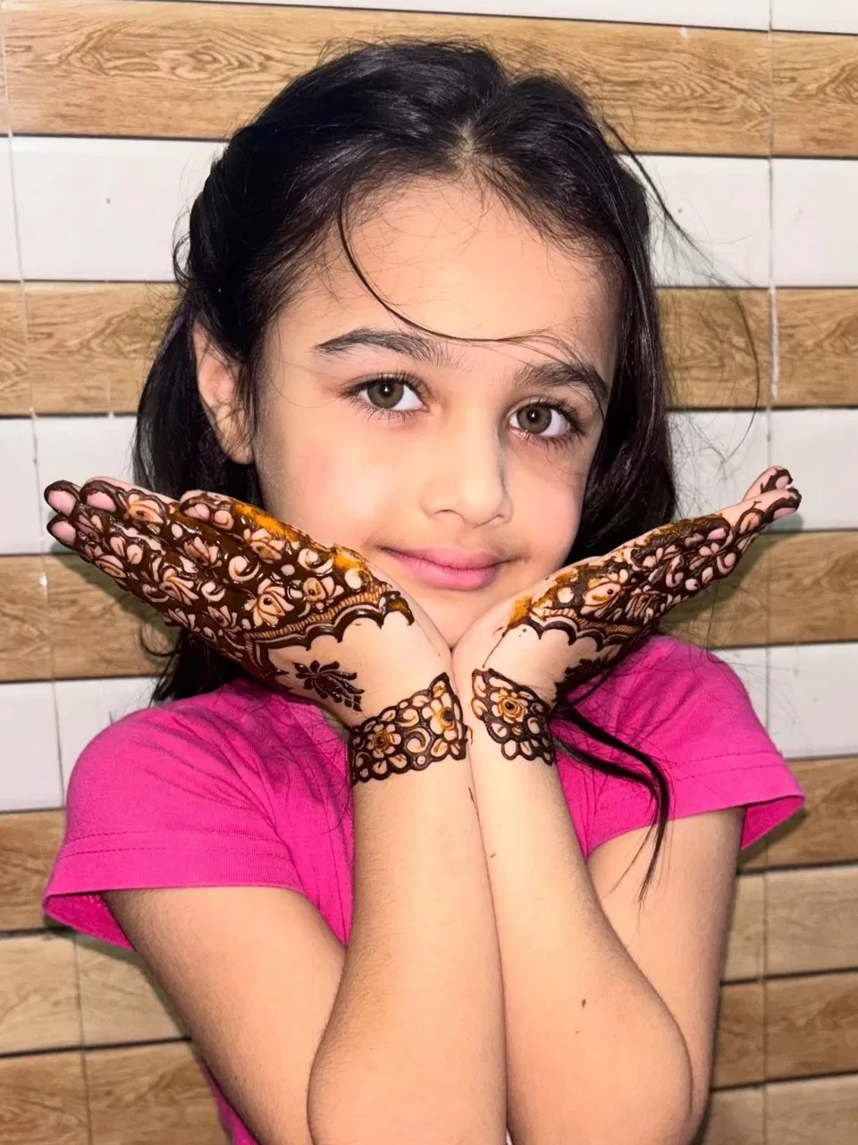 Arabic Front Hand Mehndi Design (2)