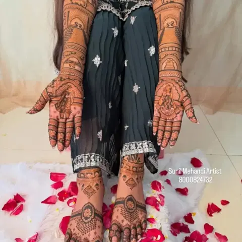 bridal figure foot mehndi design
