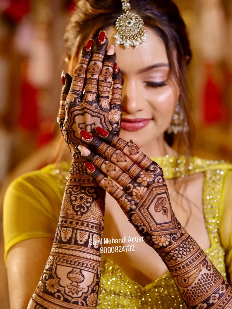 Back Hand Mehndi Design with Figures and Hearts (2)