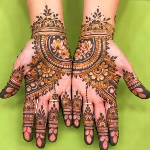 aesthetic arabic lotus front hand mehndi design