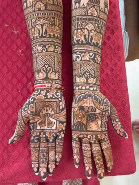 figure front hand mehndi design