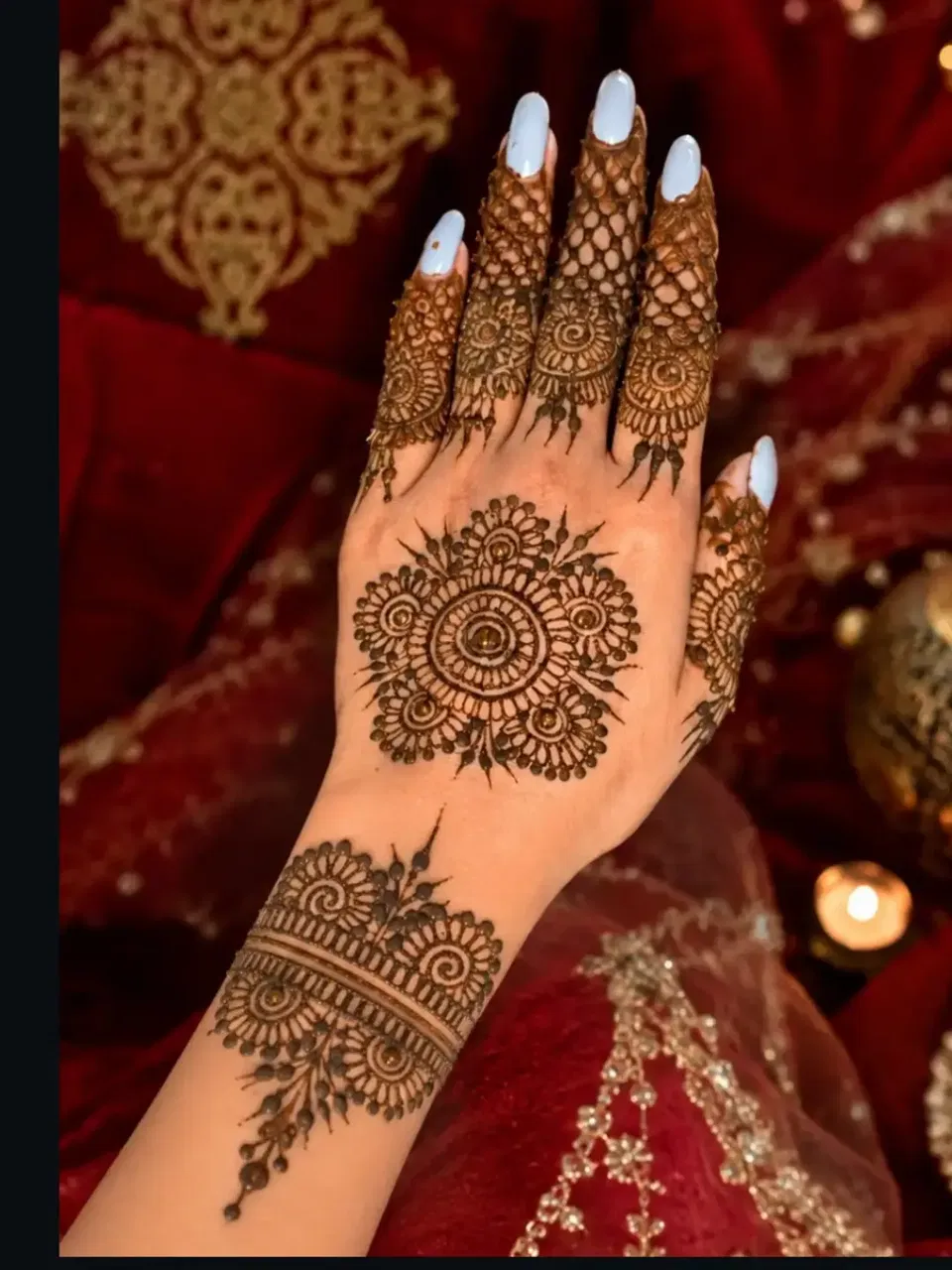 Mehndi Design with Gol Tikki