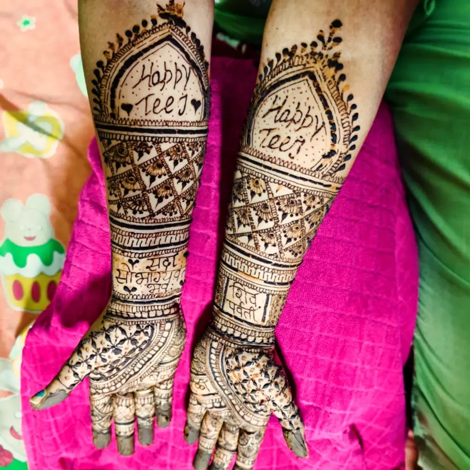Full Hand Mehndi Design with Figures and Hearts