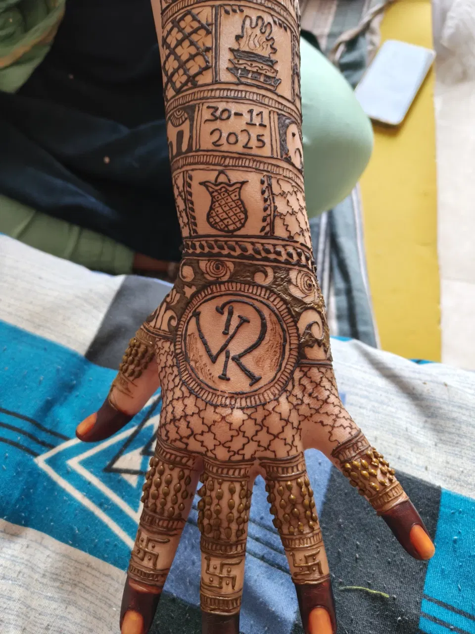 Bridal Front Hand Mehndi Design