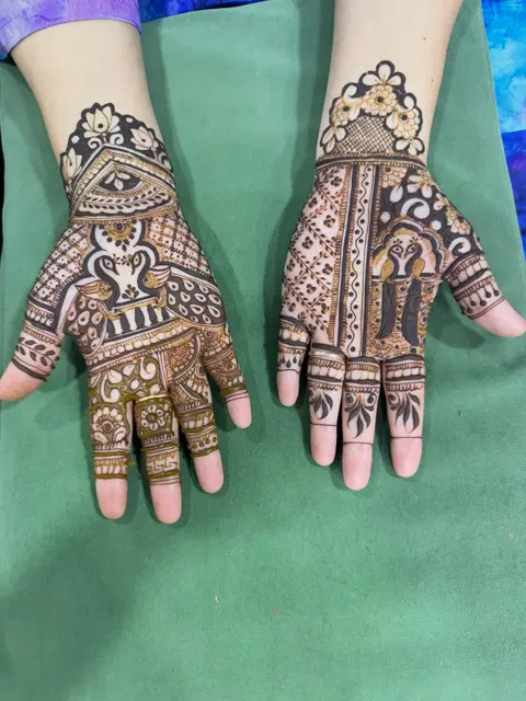 figure mehndi design