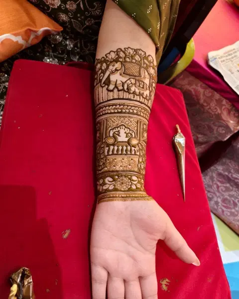 bridal figure full hand mehndi design
