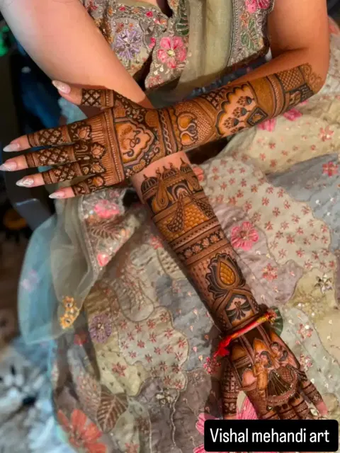 bridal back hand mehndi design