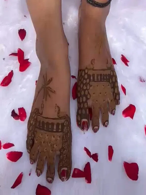 Foot Mehndi Design with Hearts