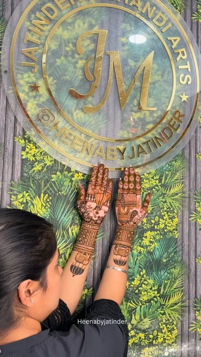Front Hand Mehndi Design