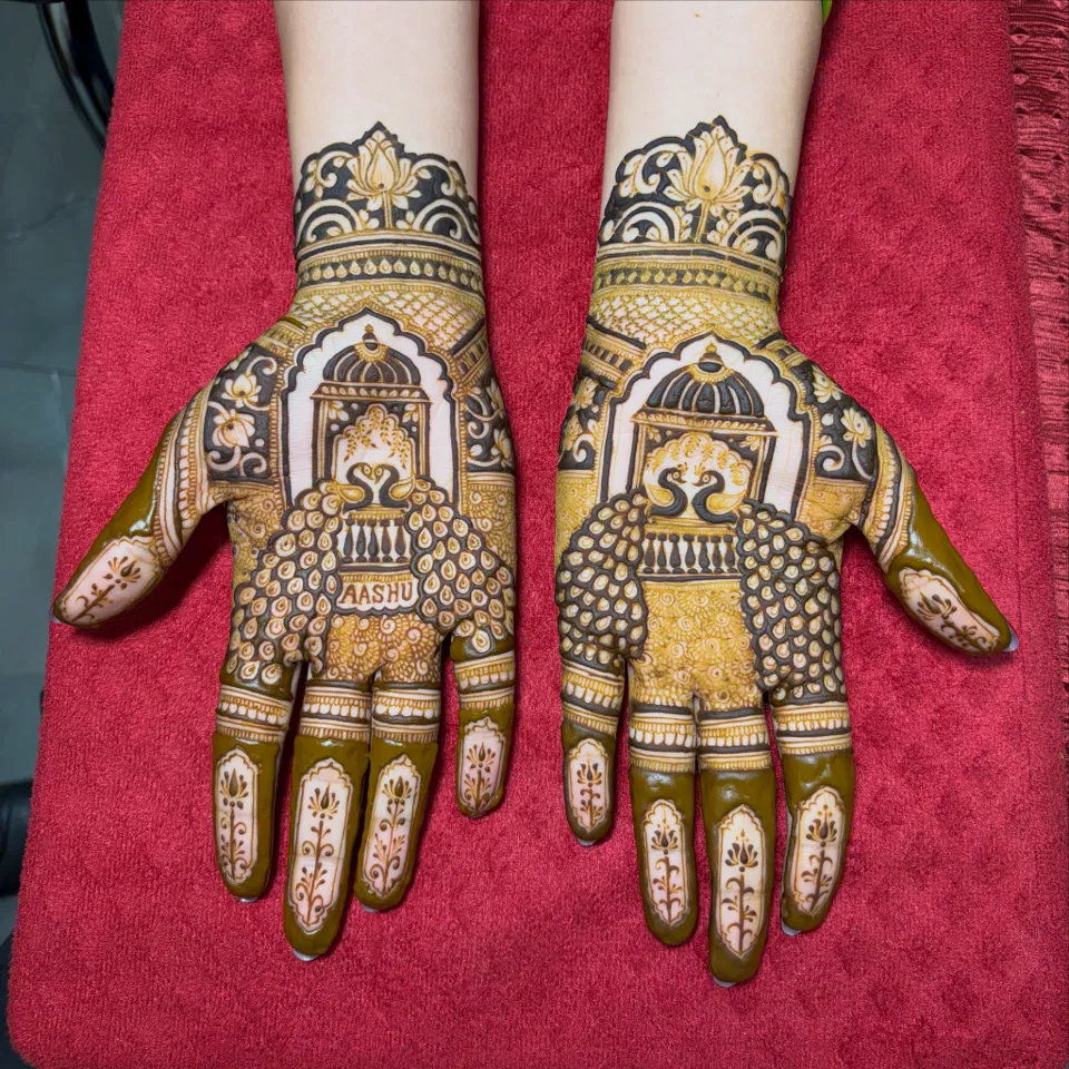 Heavy Mehndi Design with Jaal (2)