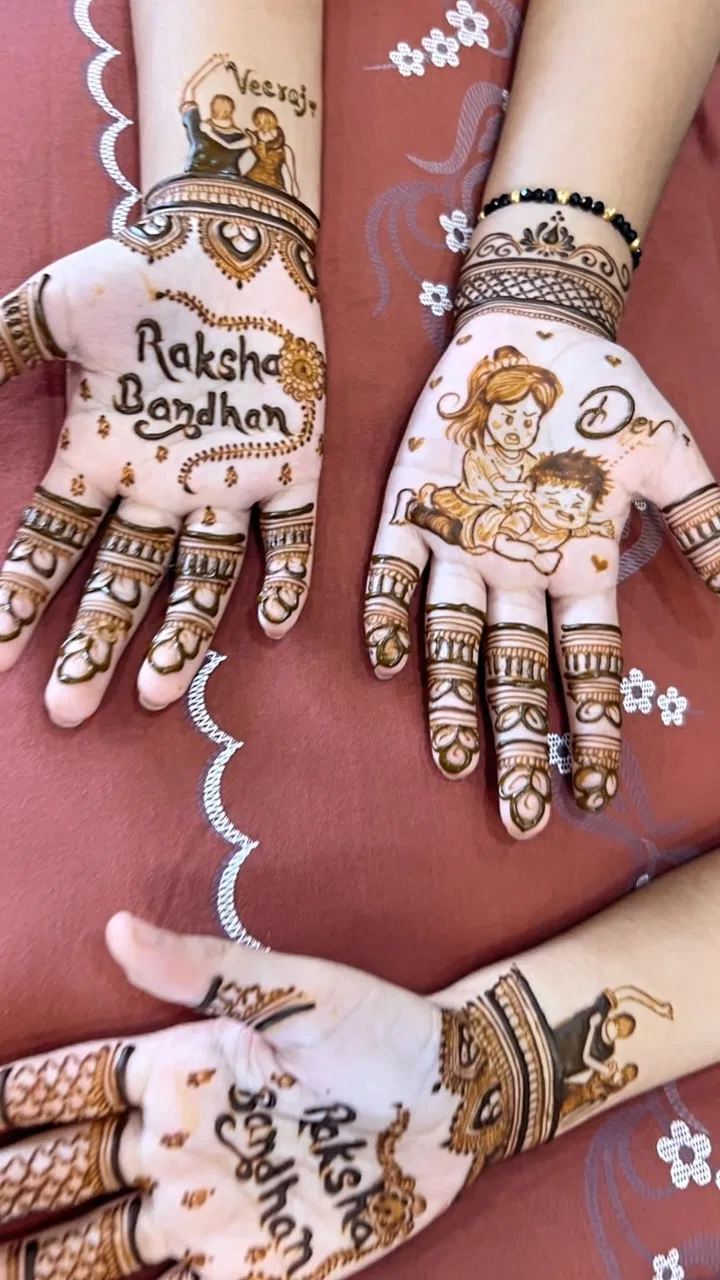 Mehndi Design with Figures and Hearts