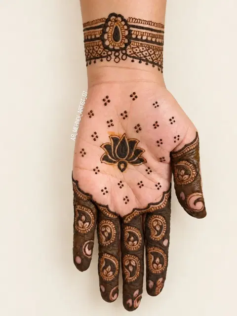 jaal full hand mehndi design