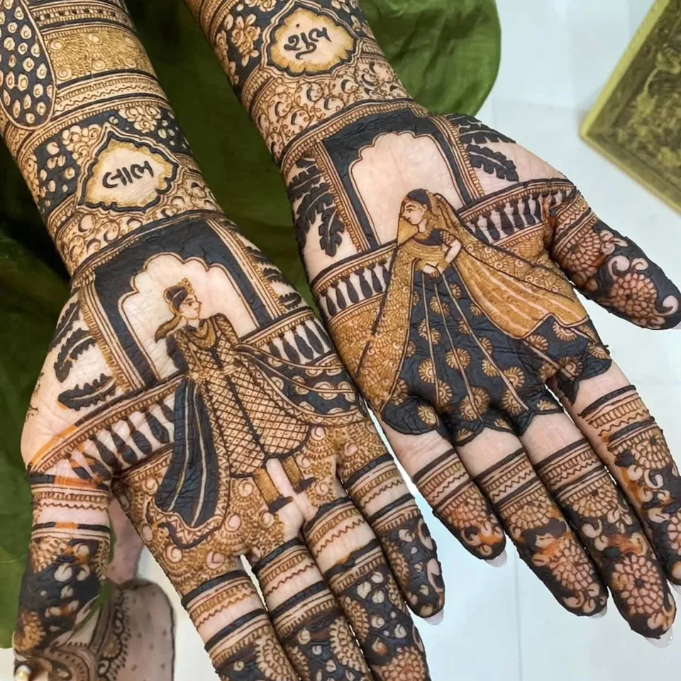 Mehndi Design with Figures and Peacock