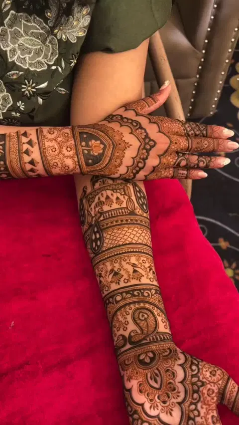 full hand mehndi design