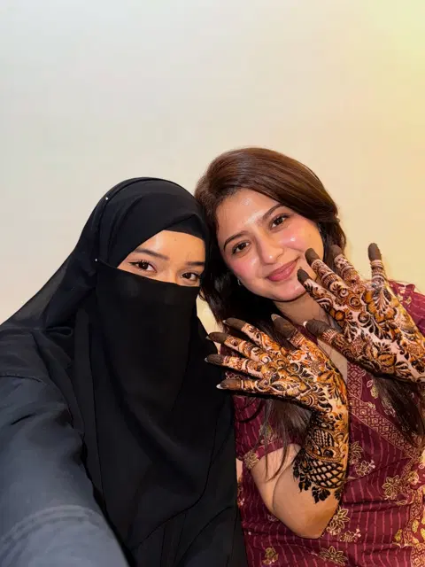 bridal figure full hand mehndi design