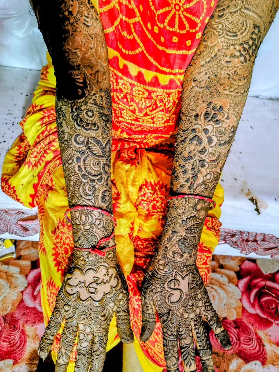 Aesthetic Simple Mehndi Design
