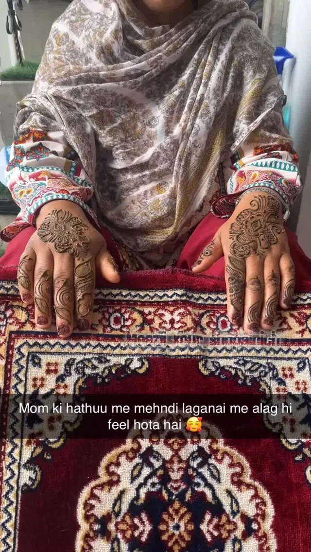 Back Hand Mehndi Design