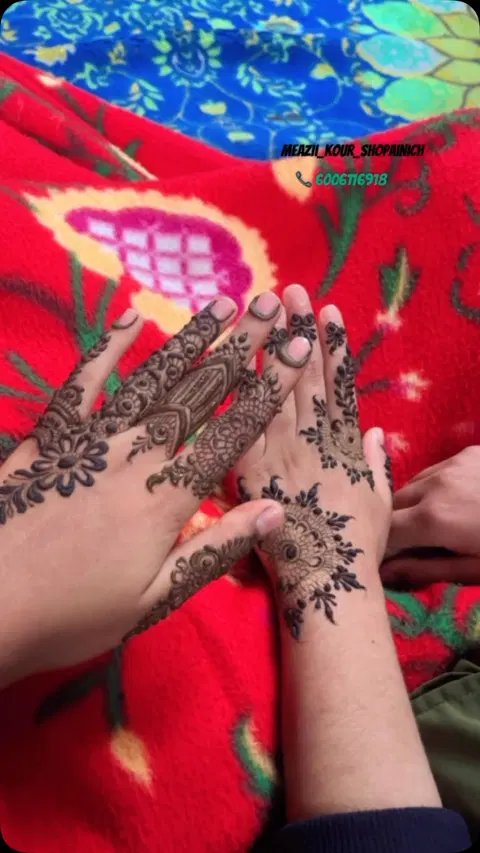 simple back hand mehndi design