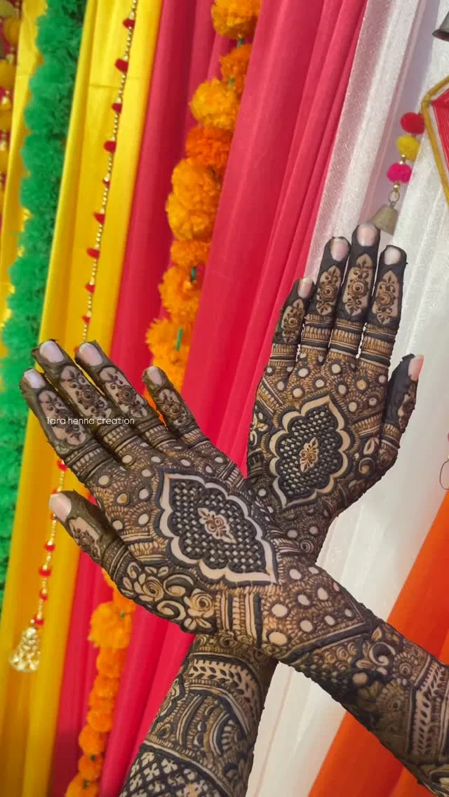 Bridal Back Hand Mehndi Design