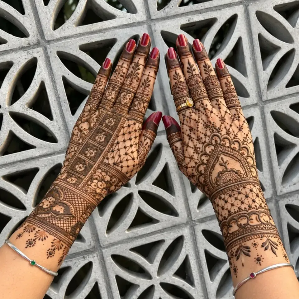 Full Hand Mehndi Design (2)