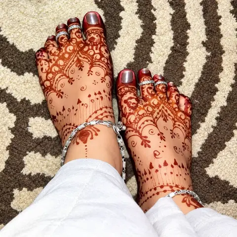 foot mehndi design