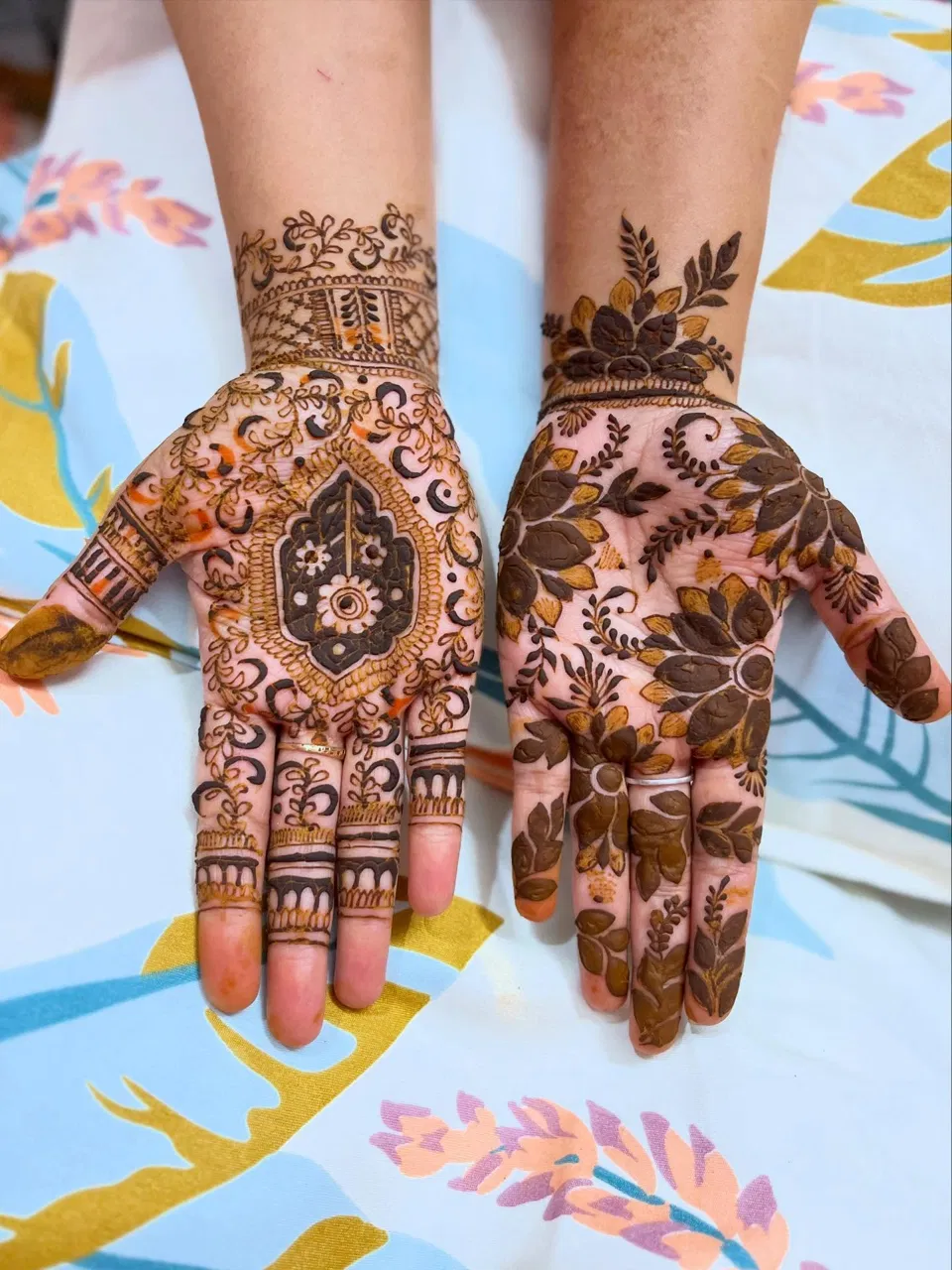 Back Hand Mehndi Design (3)