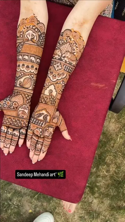 bridal figure front hand mehndi design